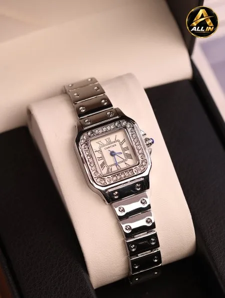ساعة Cartier.