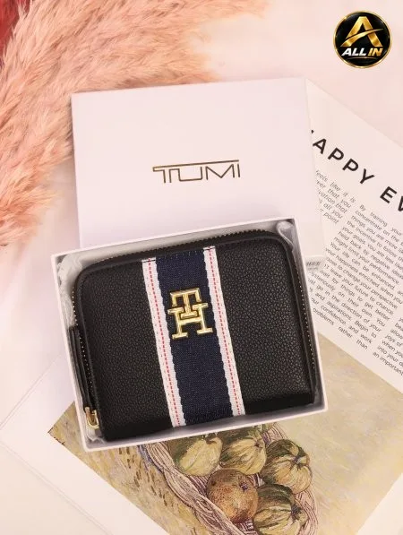 جزدان TOMMY / مرفق بعلبة.