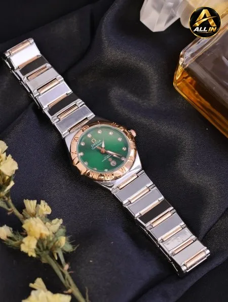 ساعة نسائية OMEGA ماستر كوبي.