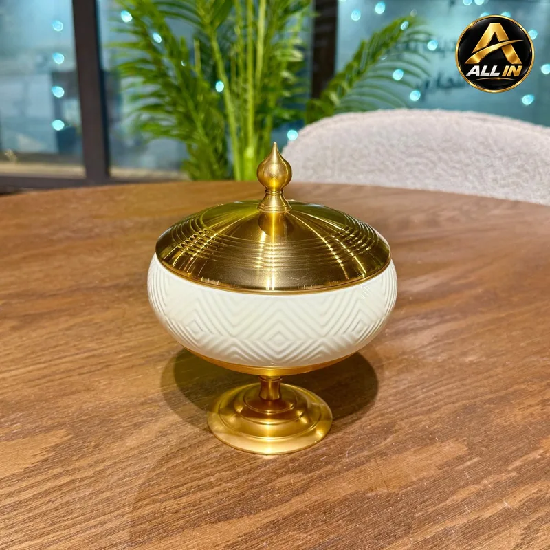 مضيفة بورسلان برجل + غطاء AMBER A02