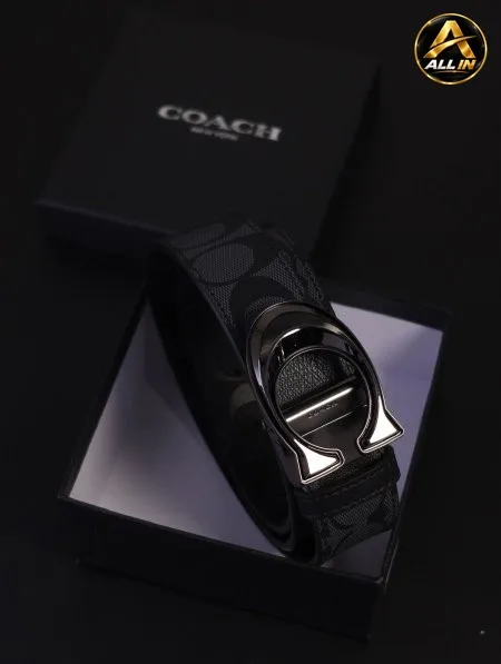 قشط COACH جلد كواليتي عالي / مرفق بعلبة.