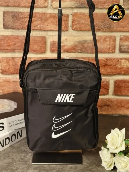 شنطة كتف NIKE.