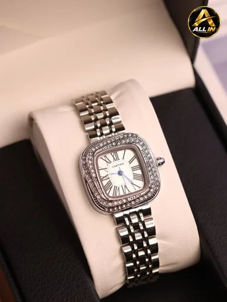 ساعة Cartier.