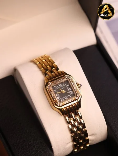 ساعة Cartier.