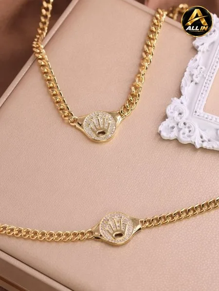 طقم أكسسوارات روسي فاخر.