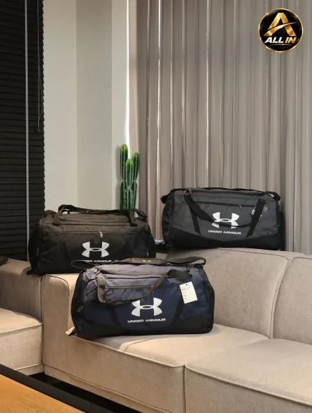 شنطة رياضية UNDER ARMOUR.