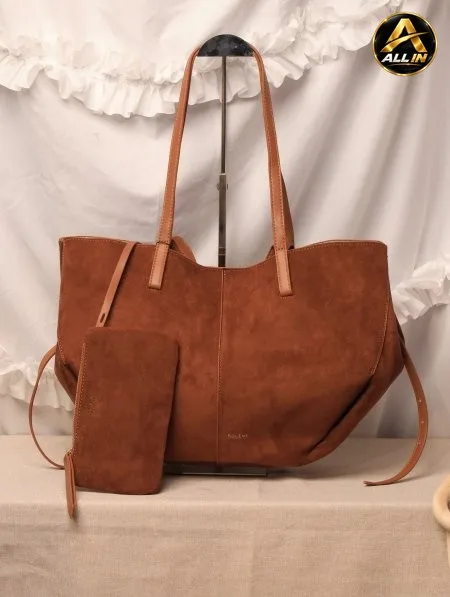 شنطة POLENE / غير مرفقة بعلبة.