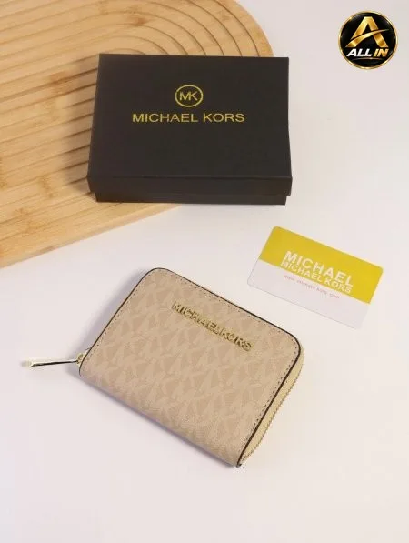 جزدان MICHAEL KORS / مرفق بعلبة.