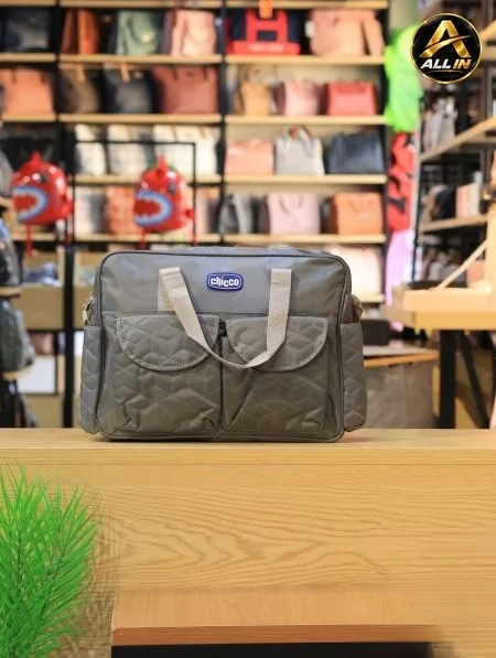 طقم شنطة بيبي chicco .
