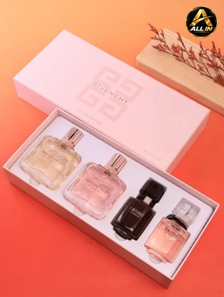 بكج عطور فاخر من GIVENCHY.