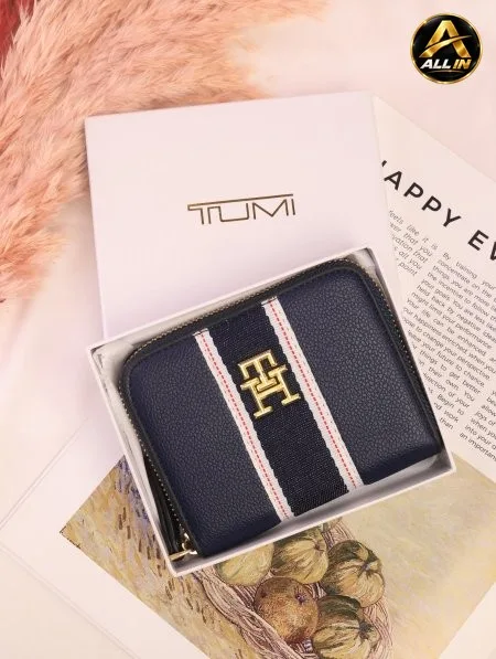 جزدان TOMMY / مرفق بعلبة.