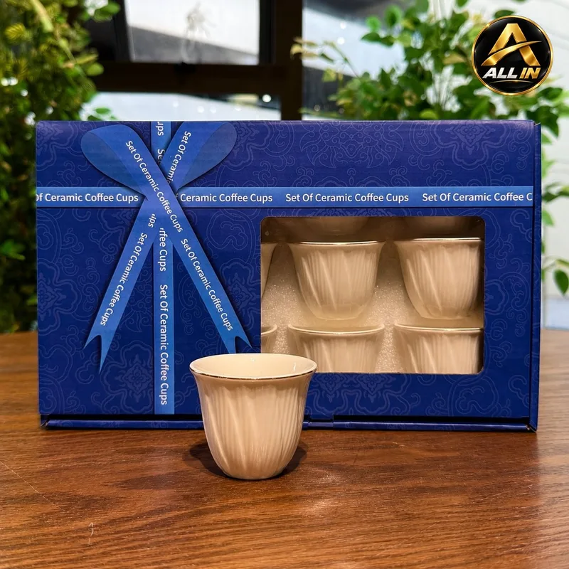 فناجين سادة 12 حز ذهبي S26-7