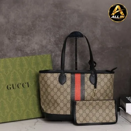 شنطة GUCCI.